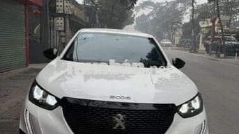 Peugeot 2008 1.2AT Active 2022
