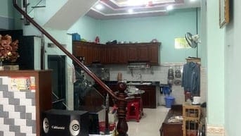 BÁN NHÀ MT NỘI BỘ 81 đường 702 Hồng bàng. DT 3,4-16m, 2lầu, SD180m2