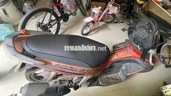 Màu đỏ đen, vẫn sử dụng bình thường
