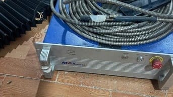 Làm máy dư 1 con nguồn Fiber 1,5kw Hiệu Max
