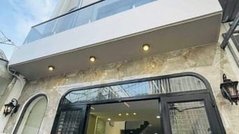 Đi nước ngoài bán gấp nhà Ni Sư Huỳnh Liên, P10, Tân Bình. Chỉ 3,25tỷ
