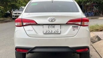 Toyota Vios 2023 E CVT 27000 km như mới đập thùng