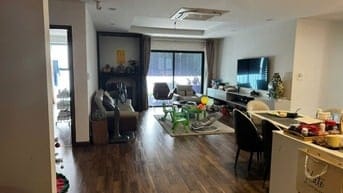 (Căn giá rẻ). Cần bán gấp 2 ngủ Goldmark City-Full nội thất