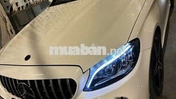 Mercedes C300 AMG Model Full 2020 - 82000 km