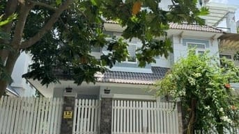 Chính chủ cho thuê biệt thự 3 tầng khu dân cư Khang An, Quận 9, 8x20
