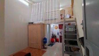 Cho thuê nhà khu Bùi Xương Trạch, Thanh Xuân- có gác xép cao, rộng