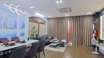 Vương Thừa Vũ, 7 tầng thang máy, gỗ lim, ô tô LX570 vào nhà
