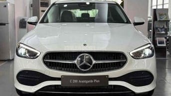 Mercedes Benz GLC Class 2023