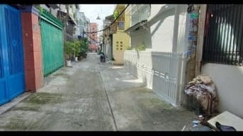 Cho thuê nhà nguyên căn Hẻm xe hơi 128/1 Bàn cờ P3Q3
