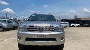Toyota Fortuner 2009 2.7V AT