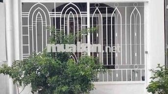 Nhà đẹp TCH 42m2_đúc 1lầu,Ngay huỳnh thị hai,uỷ ban phường TCH