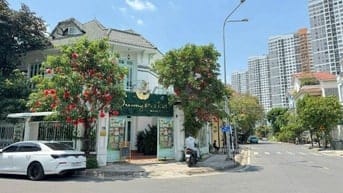 Bán nhà căn góc đường Mai Chí Thọ kdc Cán BCNV Quận 2 cũ gần chợ 156m2