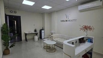 Cho thuê mặt bằng trên lầu mặt tiền Trần Quang Khải, Quận 1, 50m2