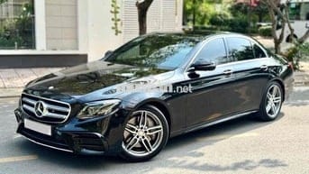 Mercedes Benz E Class 2018 E300 AMG 1 chủ