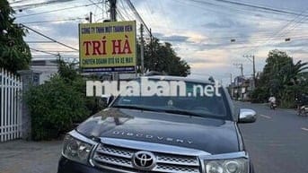 Toyota Fortuner 2009 2.5G - 200000 km