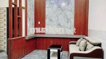 Bán nhà 1 lầu 1 trệt ngay chợ Điều - Long Bình 3p ra đến Trường Học
