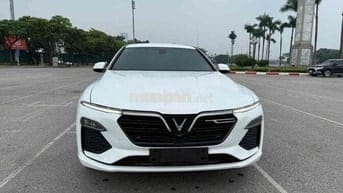 tôi bán VinFast Lux A2.0 2021 2.0 AT - xe gia đình