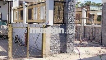 Cần bán nhà mới xây diện tích lớn nội thất mới