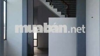 NHÀ 1 LÂU 4 PN & 3WC MẶT TIỀN ĐƯỜNG LỚN TL835C