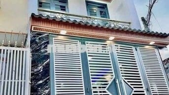 Bán nhà mặt tiền đường nhánh Trưng Nữ Vương, ngay trung tâm tt Hóc Môn