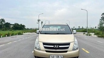 Hyundai  Starex 9 chỗ 2010  - 10999 km