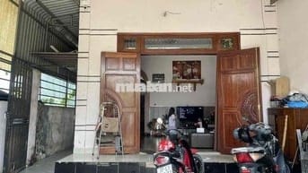 BÁN NHÀ Ở NGAY, DT 103M2, NGANG 6M, SÂN Ô TÔ, NHỈN 3 ĐỒNG TL