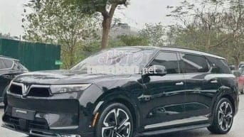 VinFast VF9 Plus 2025 – SUV Điện 7 Chỗ Hạng E
