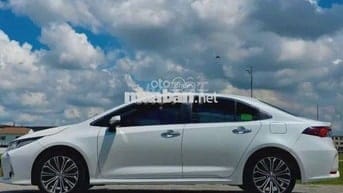 Toyota Altis 1.8V – Mạnh Mẽ, Tiết Kiệm