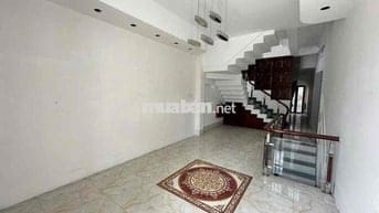 CHO THUÊ NHÀ 3 LẦU DIỆN TÍCH SIÊU RỘNG MẶT TIỀN MẬU THÂN