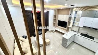 NHÀ ĐẸP 45M 4 NGỦ 5 TẦNG GIÁ NHỈNH 6TỶ
