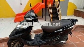 Cần bán xe Atialia 2011 125CC màu đen
