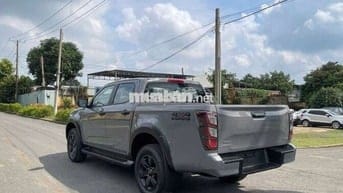 Type Z 2025 – Bản 1.9L 4x4 AT | Thiết Kế Cơ Bắp
