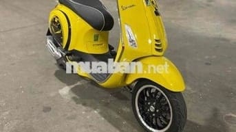 Vespa spint 125 ABS odo 5000km xe còn đủ phụ kiện