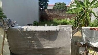 GIA ĐÌNH CẦN LO VIỆC BÁN GẤP MẢNH ĐẤT 55M ĐƯỜNG OTO VÀO ĐẤT .RẺ NHẤT
