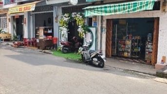 Nhà hẻm xe tải 8m Minh Phụng Quận 11 cần bán