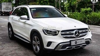 Mercedes Benz GLC 2021 200 - 15000 km