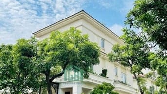 Cần bán nhà căn góc đường Mai Chí Thọ, khu dân cư Cán BCNV Quận 2 cũ. 