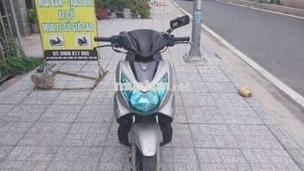xe đẹp máy im như xe điện bs65