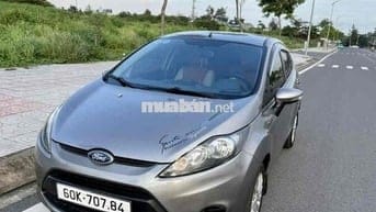 Ford Fiesta 2011 1.6 AT Sedan - 130000 km