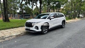 CHO THUÊ XE Hyundai Custin 2024