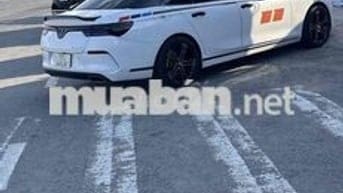 VinFast Lux A2.0 2019 2.0 AT - 114000 km