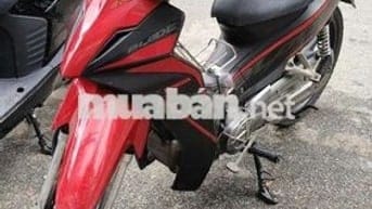 Honda blade, xe ngon cho anh em đi làm, đi học
