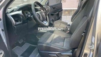 Toyota Hilux 2021 AT Xe như mới Bảo dưỡng đầy đủ