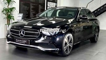 Mercedes Benz E180 16000 km Chính Hãng