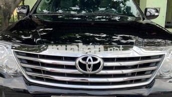 Toyota Fortuner 2014 2.7V 4x4 AT - 104000 km