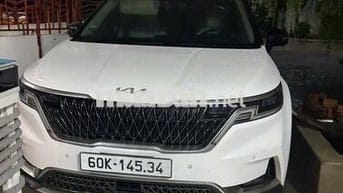 Kia Carnival 2022 Premium 2.2D - 680000 km
