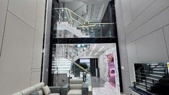 Nhà mới Thạnh Xuân 25. DT: 4.40 x 18.25m. Giá: 7.8 tỷ