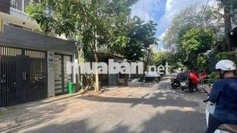 Cần Bán gấp lô đất P ĐHT Q12 .DT 5 x15. Đường 10m.. có sổ rồi