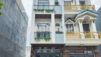 Nhà phố 3 tầng mặt tiền kinh doanh cách đường lớn chỉ 100m