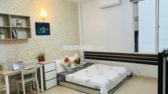 Cho thuê  MT 10p 11WC Huỳnh Văn Bánh 5 tầng giá 38 triệu